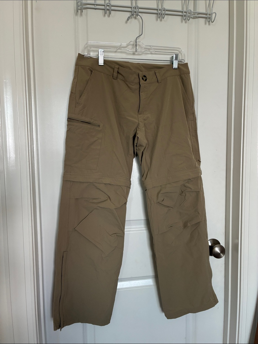 Convertible Cargo Pants in Tan Lightweight Utility Style - Women